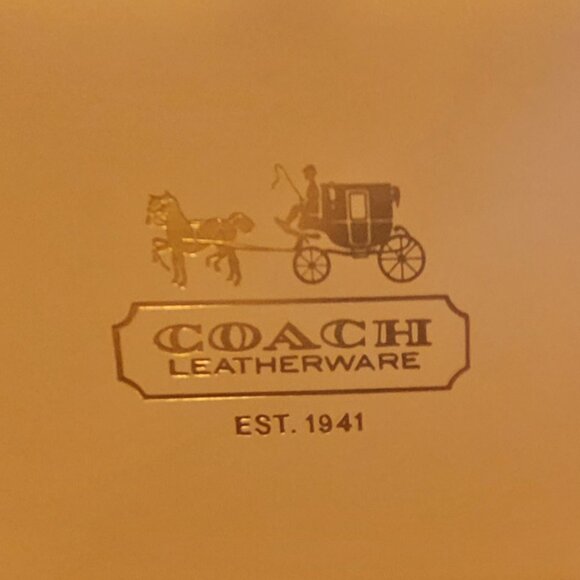 👜Coach Hand and Strap Tote Bag - Picture 8 of 8